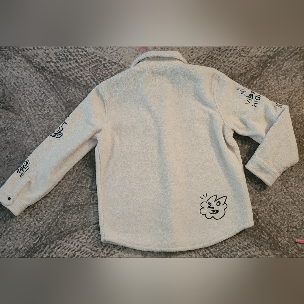 Embroidered fleece sherpa Zara untold Secrets Size XL - Picture 9 of 13